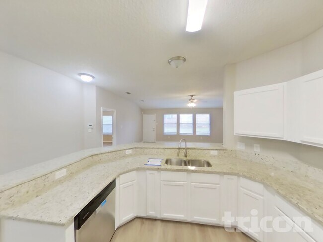 Foto del edificio - 425 Longshore Dr