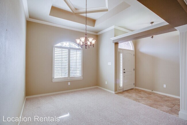 Foto del edificio - 3 br, 2 bath House - 3706 106th Street
