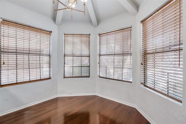 Foto del edificio - 4147 Rosser Square