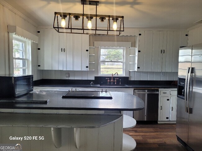 Foto del edificio - 91 Hearn Rd