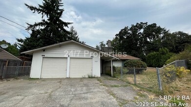 Building Photo - 3029 SE Swain Ave