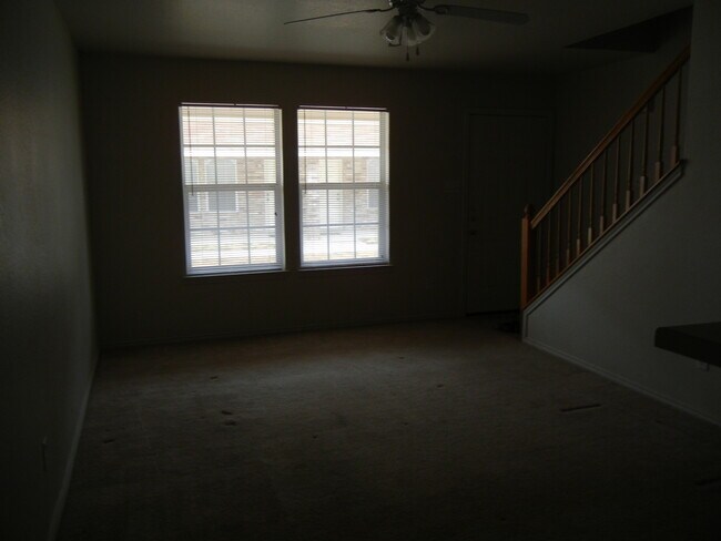 Building Photo - 1608 Inca Dr