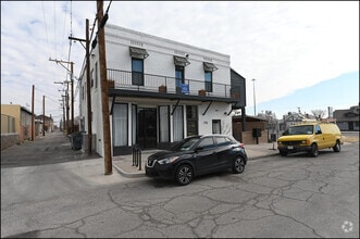 Building Photo - 710 Noble St