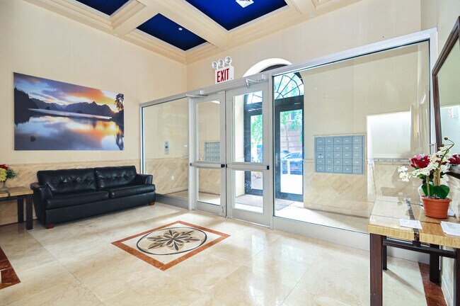 Foto del edificio - 3561 84th St