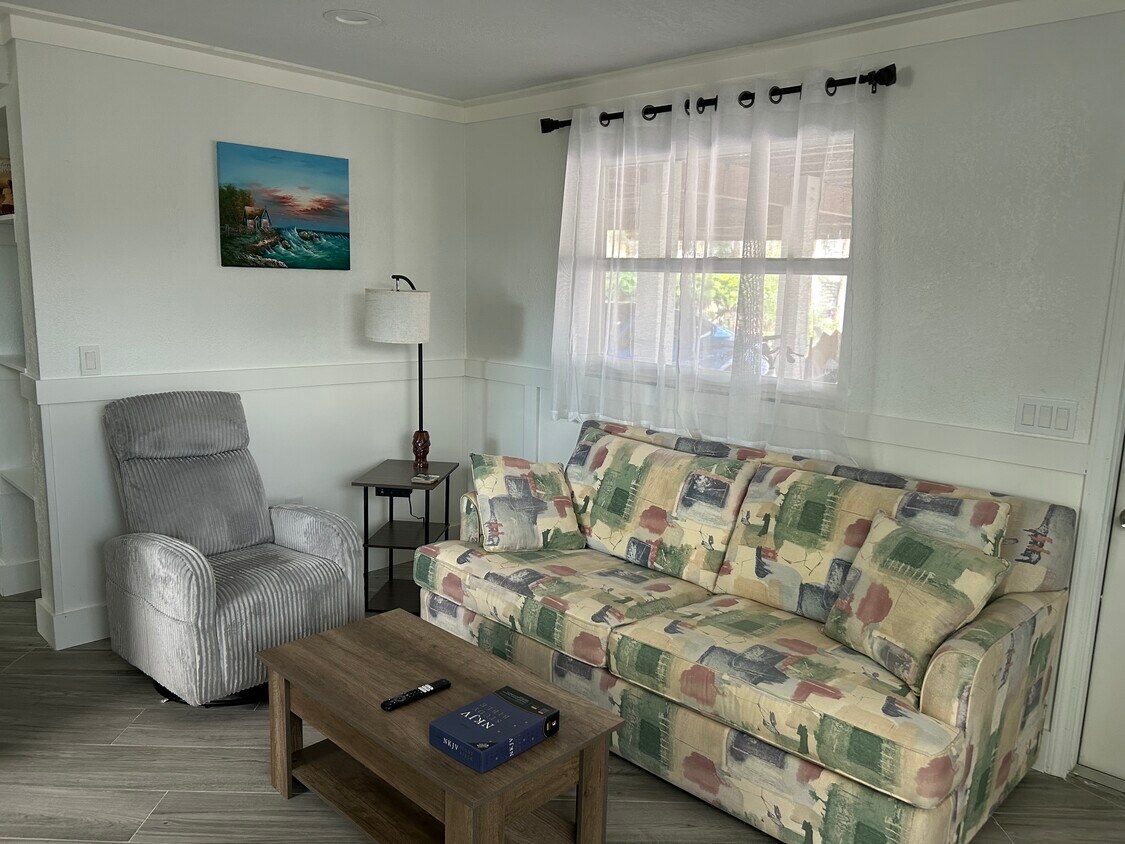 Foto del edificio - 145 Anchorage St