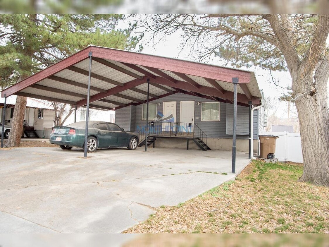 Bright & Open 2 bed 2 bath - Bright & Open 2 bed 2 bath