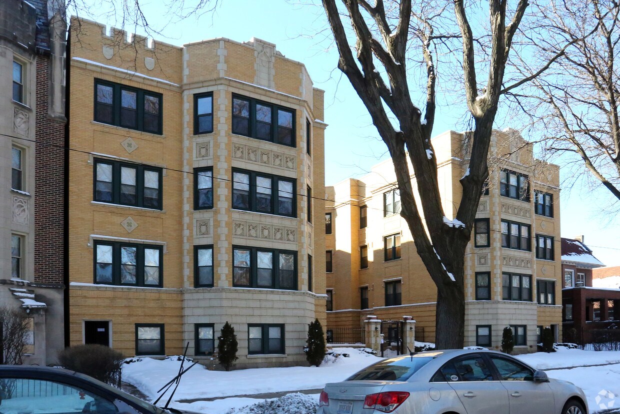 Primary Photo - 4106-4112 N Keystone Ave