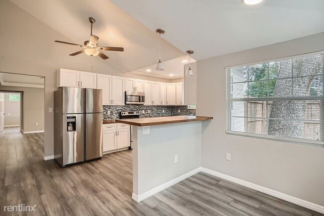 Building Photo - 3 br, 2 bath House - 3936 50Th Street N UNIT