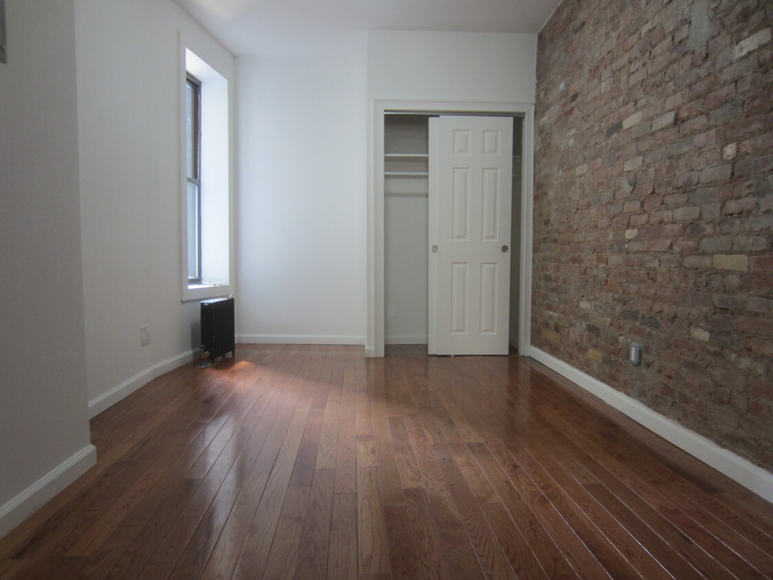 Foto principal - 500 E 12th St