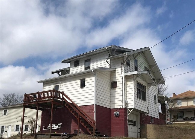 Foto del edificio - 528 Taylor Ave