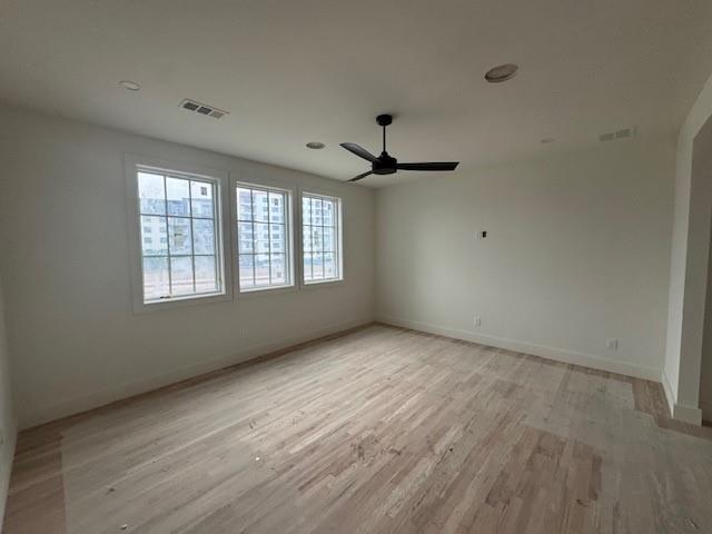 Foto del edificio - 5115 Vanderbilt Ave