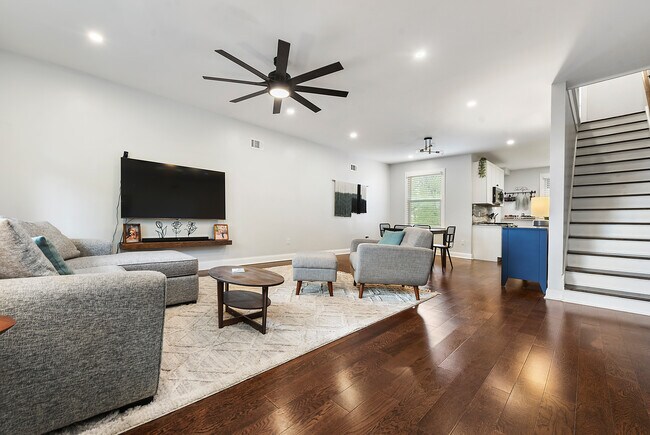 Foto del edificio - 5470 Hillcrest St