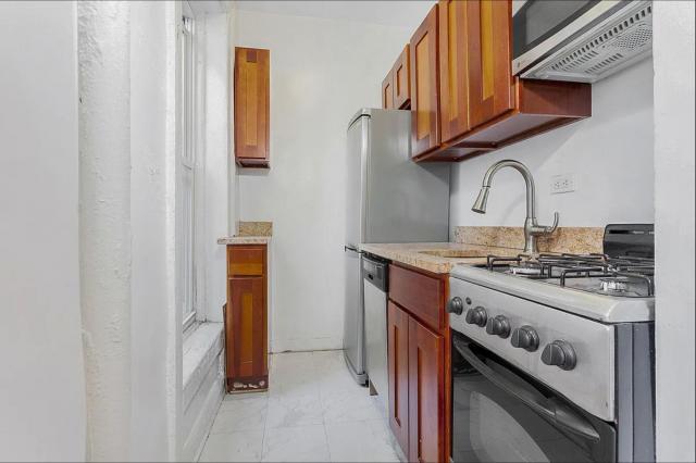 Foto del edificio - 1 bedroom in New York NY 10065