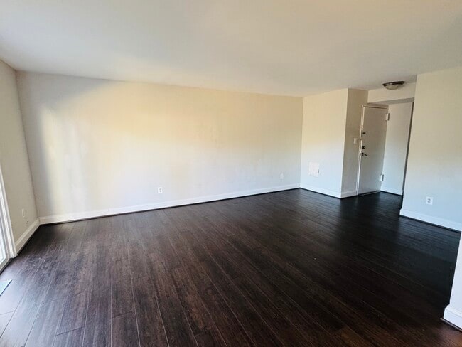 Photo - 5601 Parker House Ter