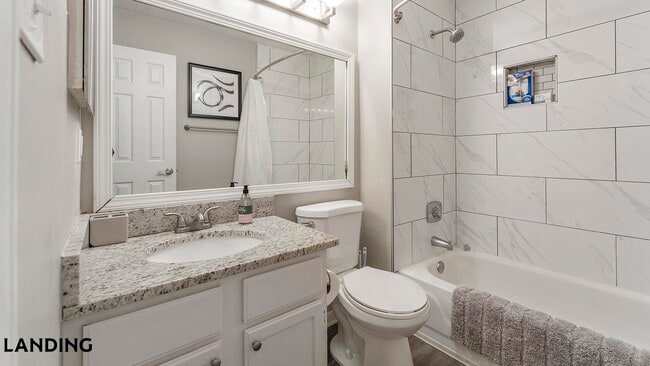 Foto del edificio - 1128 10th St NW