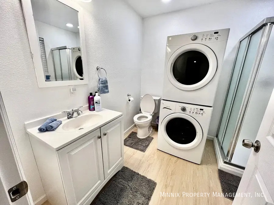 Building Photo - 2018 45th St