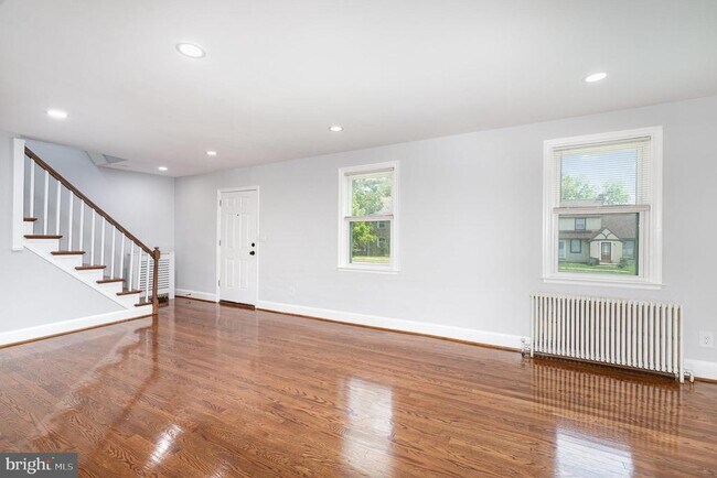 Foto del edificio - 6301 Liberty Rd