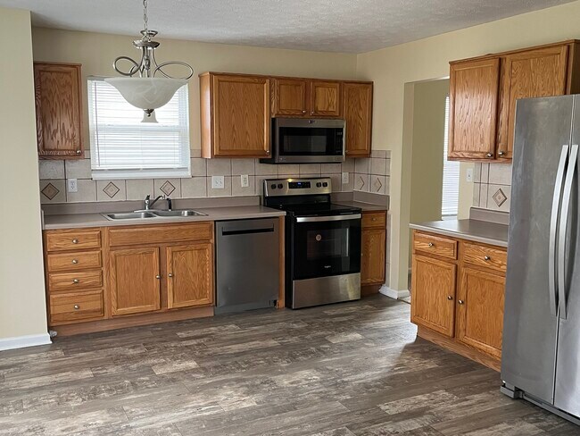 Building Photo - 9146 Allegro Dr