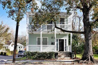 Building Photo - 1502 Price St