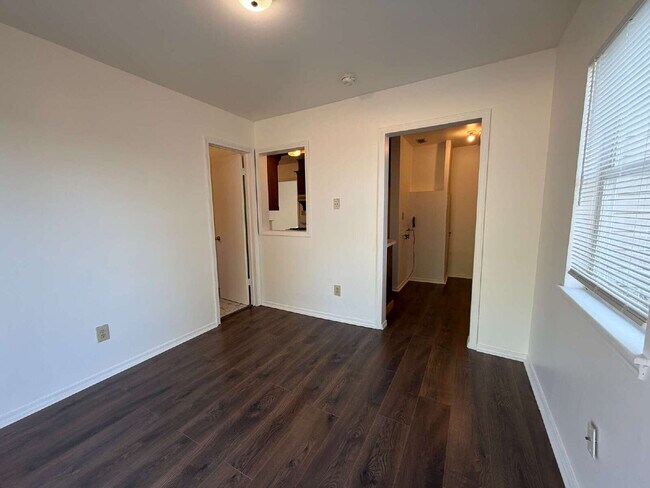 Building Photo - 3-Bed, 2-Bath Home in Midwest City