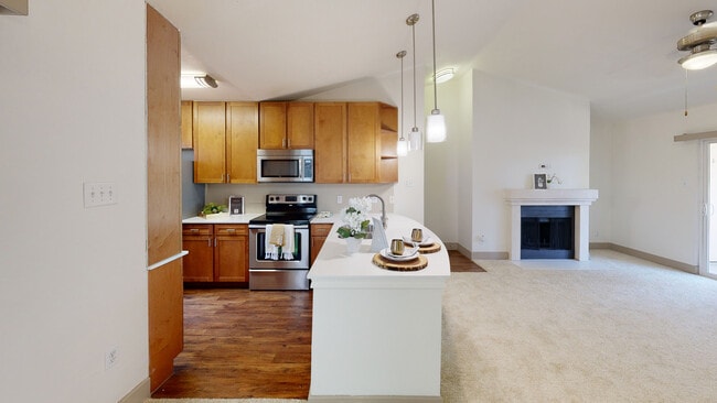 Interior Photo - Barton Creek Landing