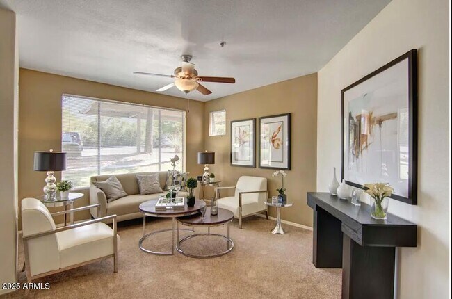Foto del edificio - 1550 E Thunderbird Rd