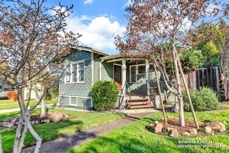 Building Photo - 4420 Fleming Ave