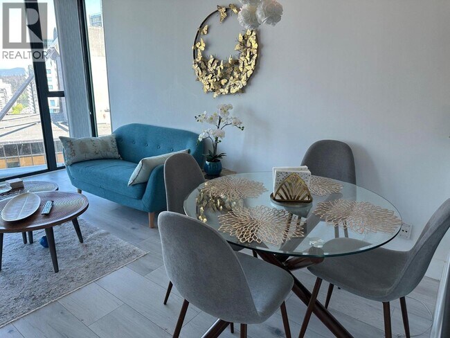 Photo du bâtiment - 1331 W Georgia St