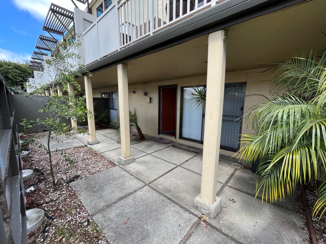 3102 Admiralty Ln Unit 3102, Foster City, CA 94404 Condo for Rent in