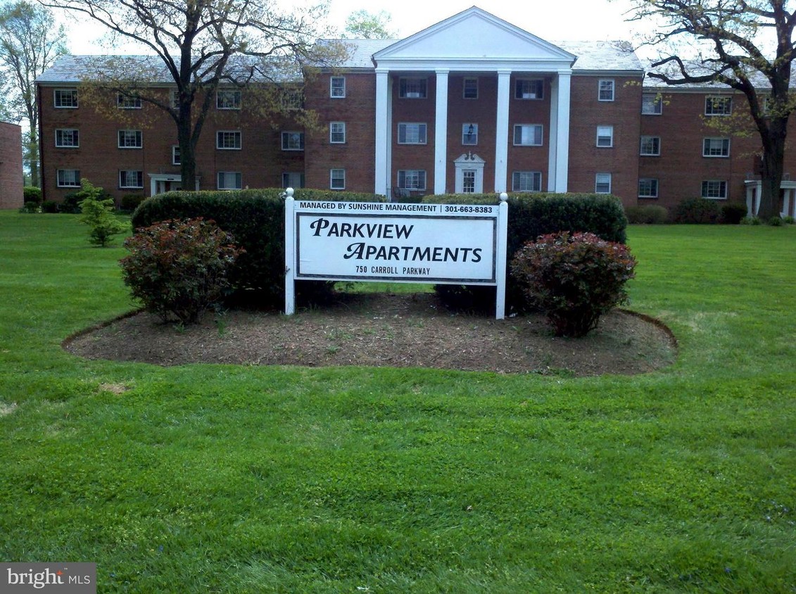 Foto principal - 750 Carroll Pkwy