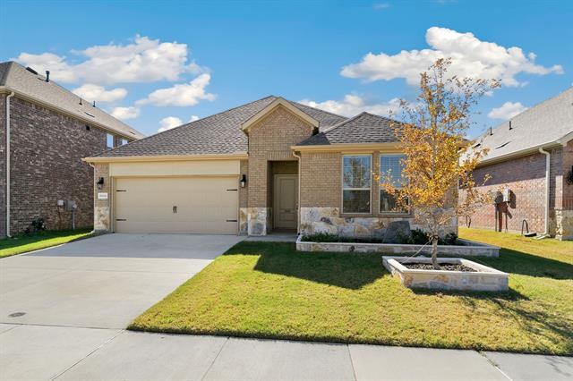 Foto del edificio - 10604 Thunderwood Dr