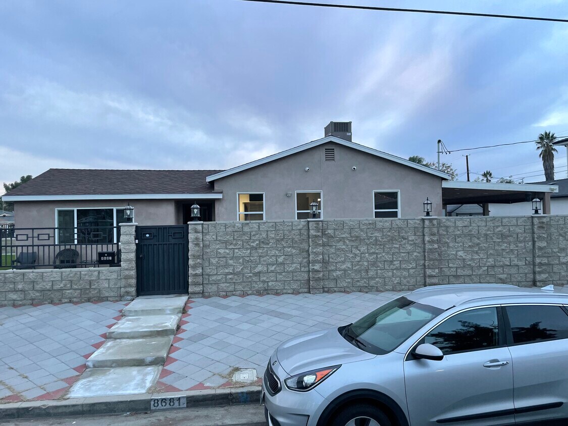 18 Apartments for Rent in Sun Valley, CA Westside Rentals