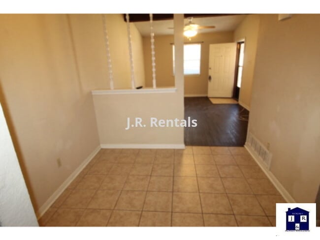 Building Photo - 403 Northern Dove Ln