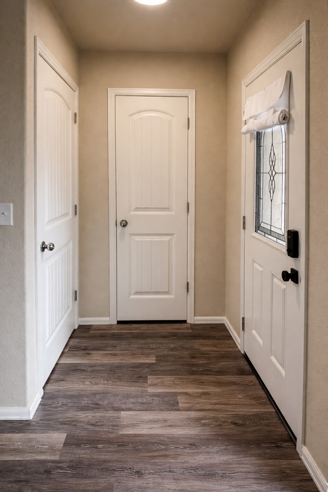 Photo - 1829 Final View Aly House