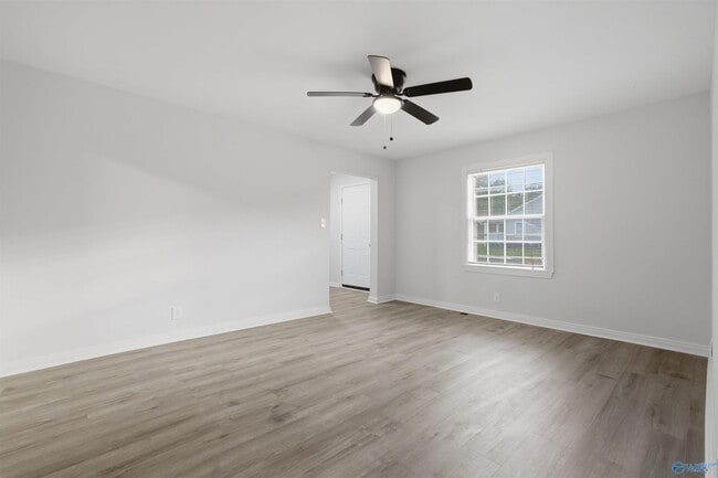 Foto del edificio - 2608 8th Ave SW