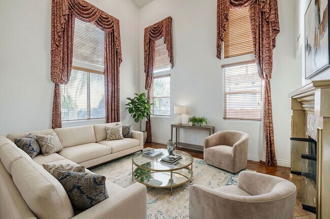 Foto del edificio - 2403 Alvord Ln