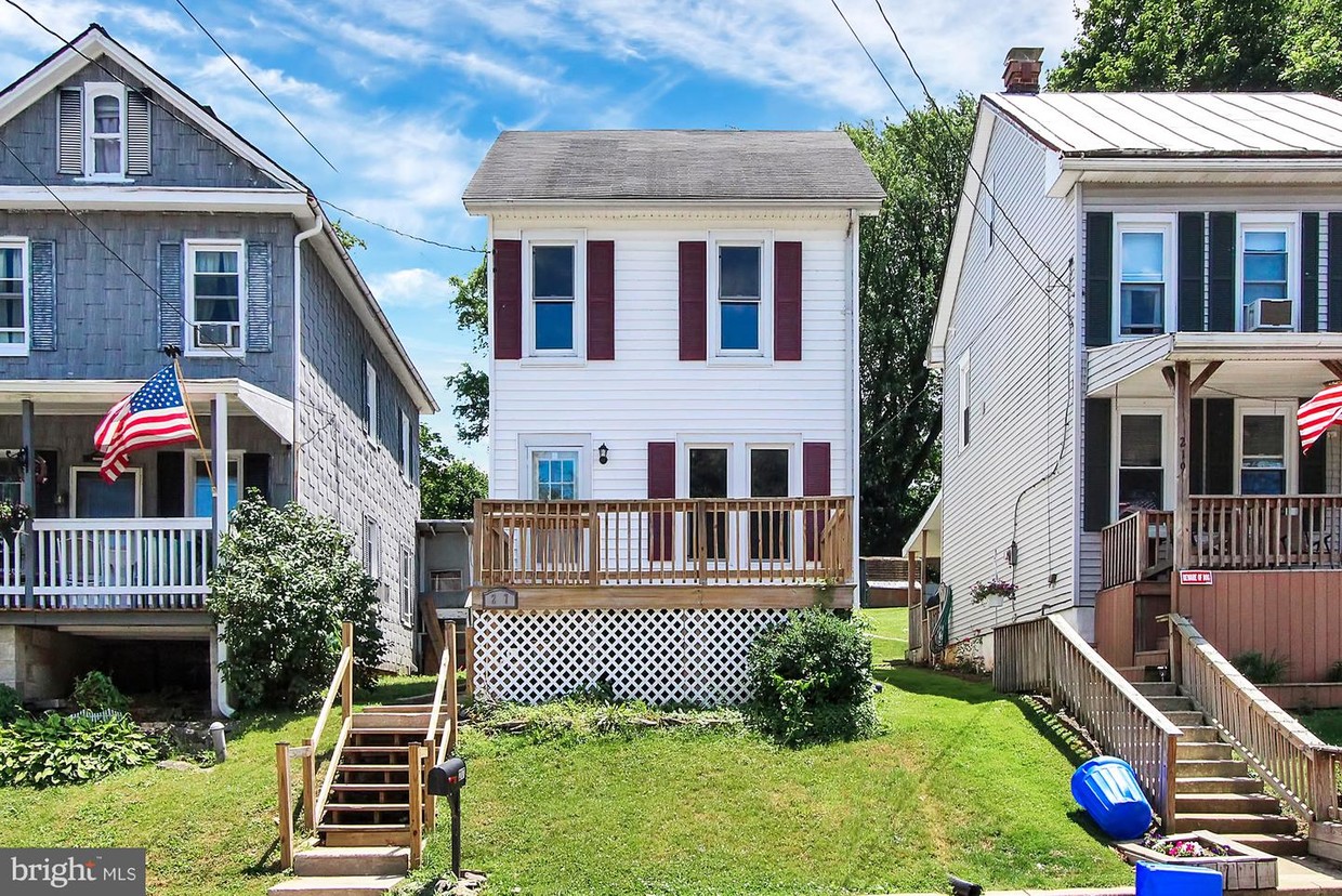 217 Orange St, Wrightsville, PA 17368 House Rental in Wrightsville