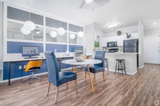 Building Photo - Apex Apartments Building Photo - Apex Apartments