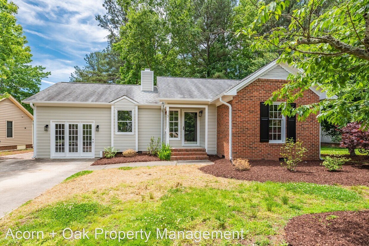 Primary Photo - 3 br, 2 bath House - 3 Meetinghouse Ln