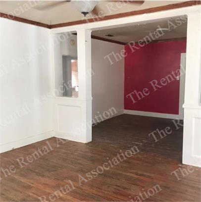 Foto del edificio - 214 S Bonner St