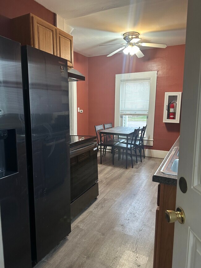 Foto del edificio - 161 17th St N