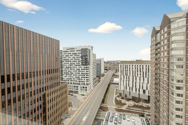 Foto del edificio - 8-12 Museum Way