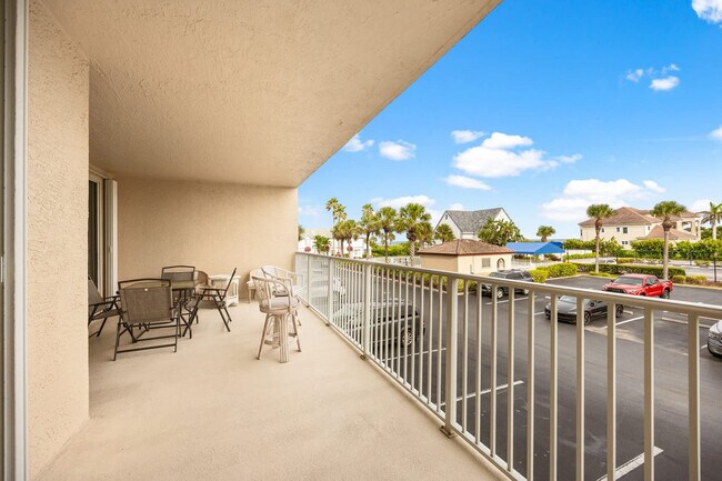 Foto del edificio - 817 Mystic Dr