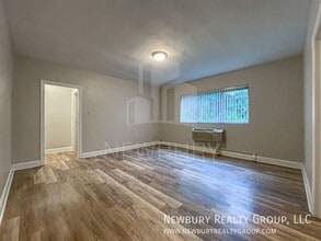 Building Photo - 319 San Juan Dr
