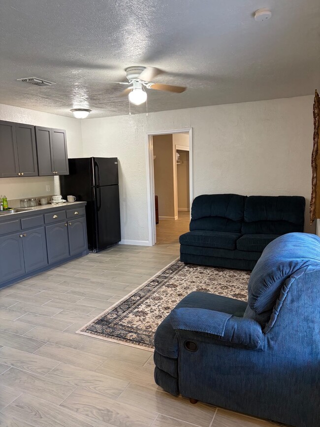 Photo - 814 Connally Terrace (Arlington, TX) Apartment