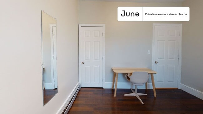 Building Photo - Room in Shared 4 bed/1.5 bath home