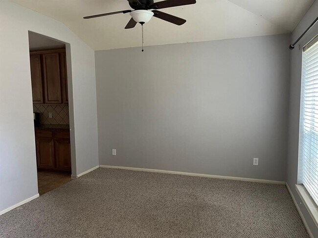 Foto del edificio - 12610 Bethany Bay Dr