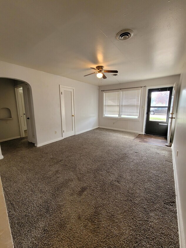 2046 S Palisade St, Wichita, KS 67213 House Rental in Wichita, KS