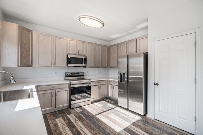 Foto del edificio - 8303 S Pierce Way