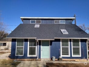 Building Photo - 104 S 400 E